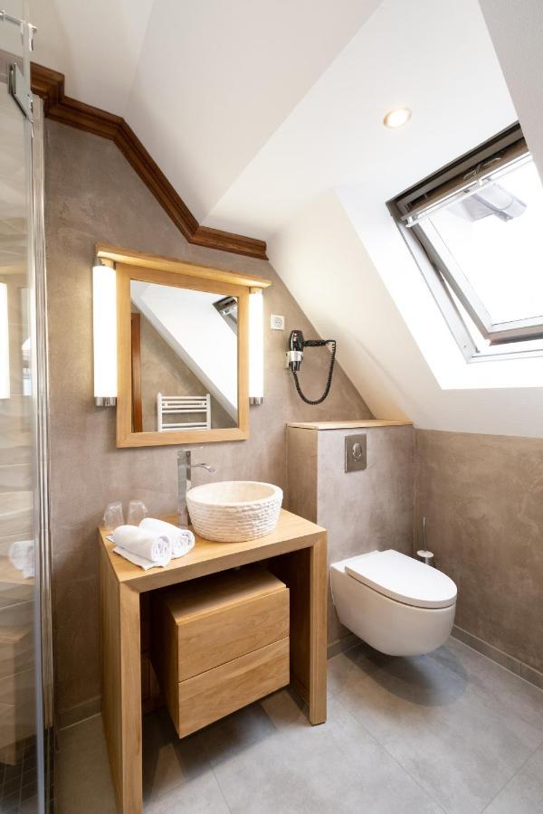 La Couronne A Wissembourg Hotell Exteriör bild